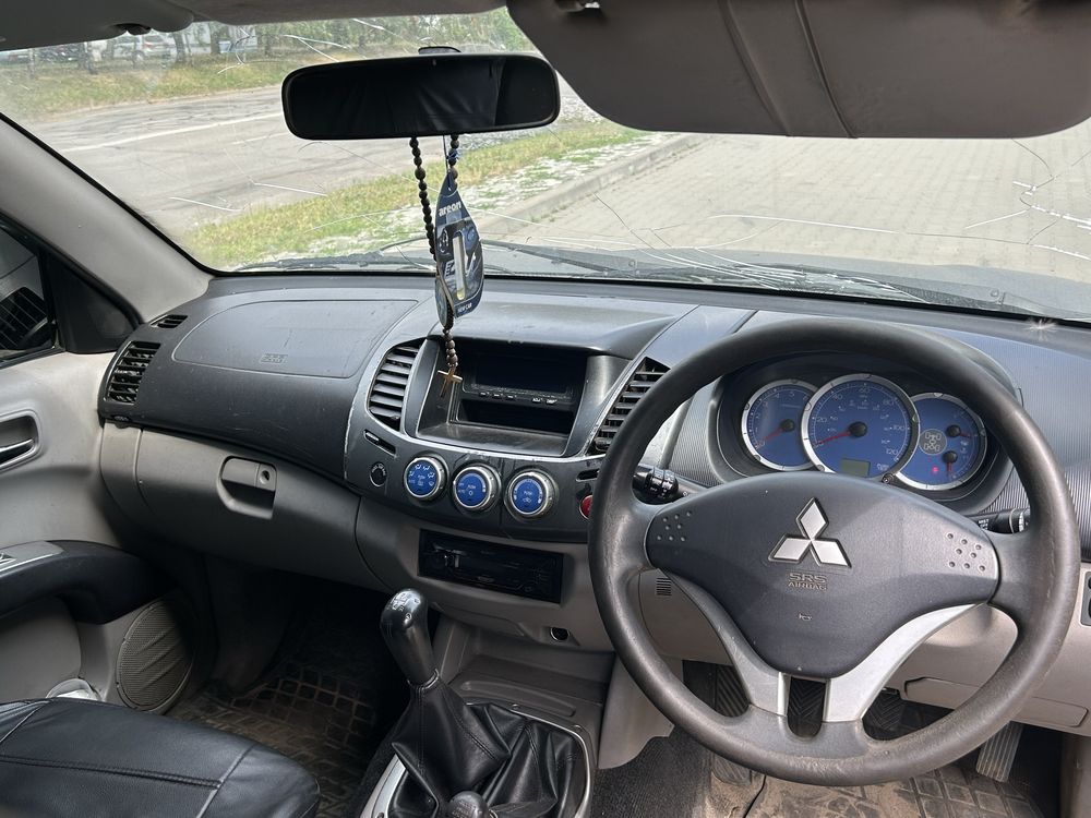 Продам Mitsubishi L 200