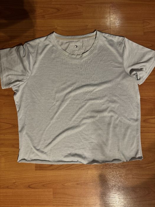 Koszulka damska sportowa. Rozmiar XL