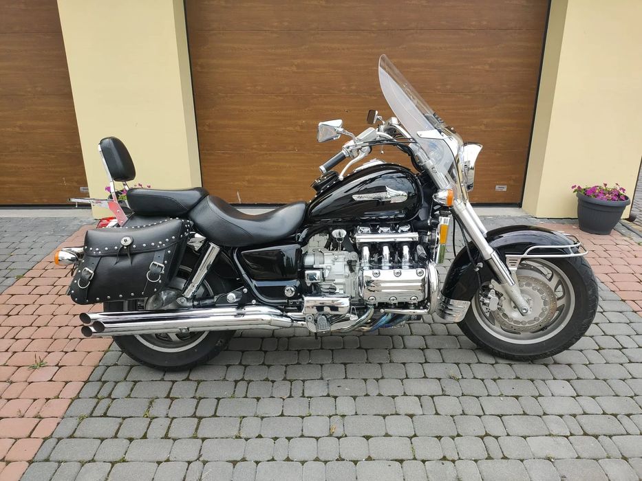 Honda Valkyrie Valkyrie GL 1500 F6C Wydechy Cobra 6 Cylindrow Bardzo Ładna