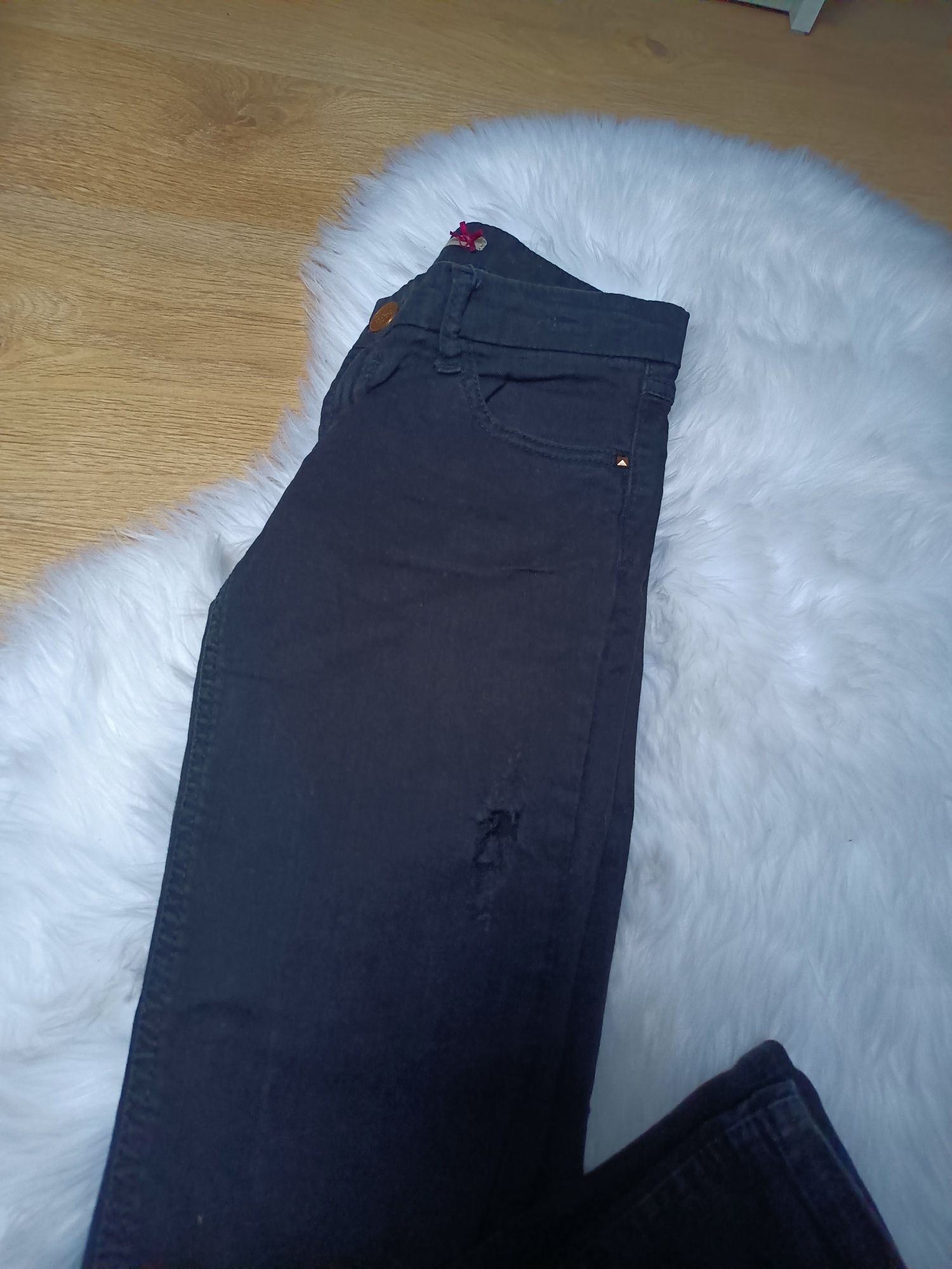Czarne skinny rurki