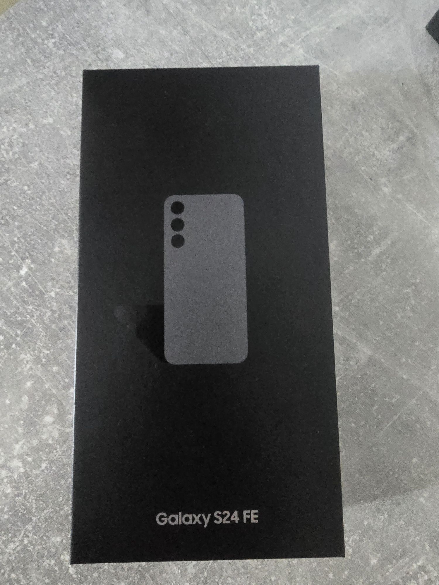 Samsung Galaxy S24 FE 8/ 256gb