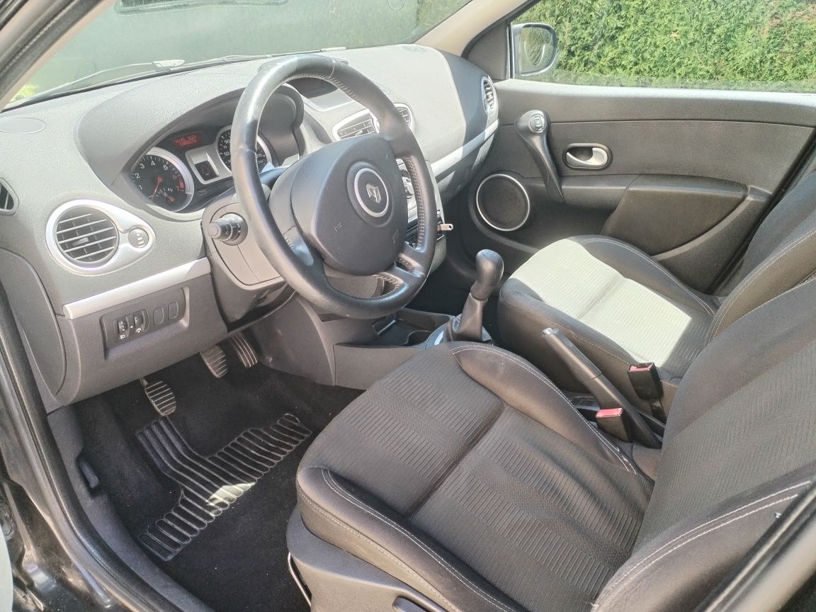 Renault clio 1.2 16v confort poucos klm