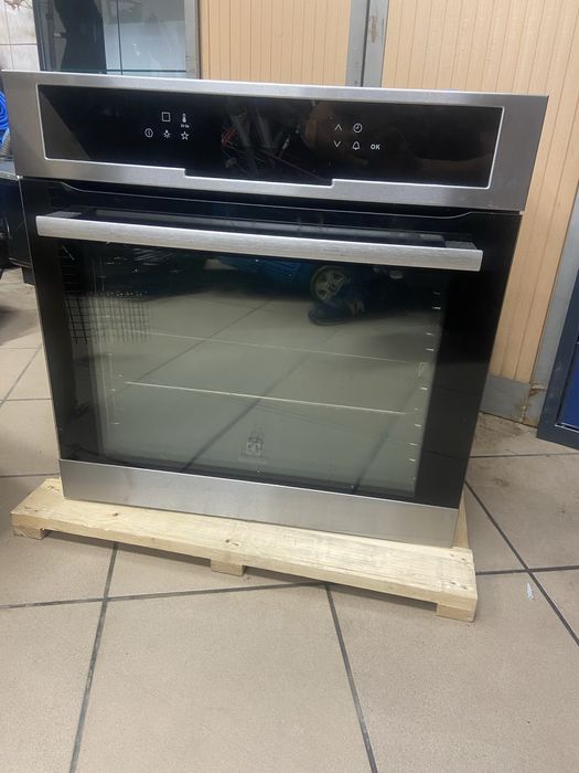 Piekarnik elektrolux