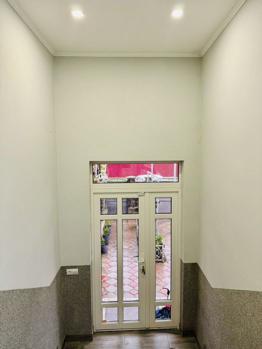 Енергозберігаючий будинок в Ужгороді з доходом 1000$ в місяць