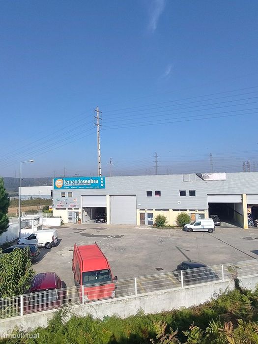 Arrendar Armazem Alfena - Ermesinde