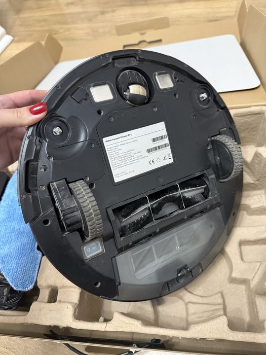 Робот пилесом Lenovo