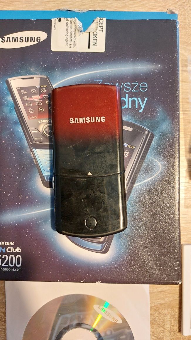 Telefon Samsung S5200