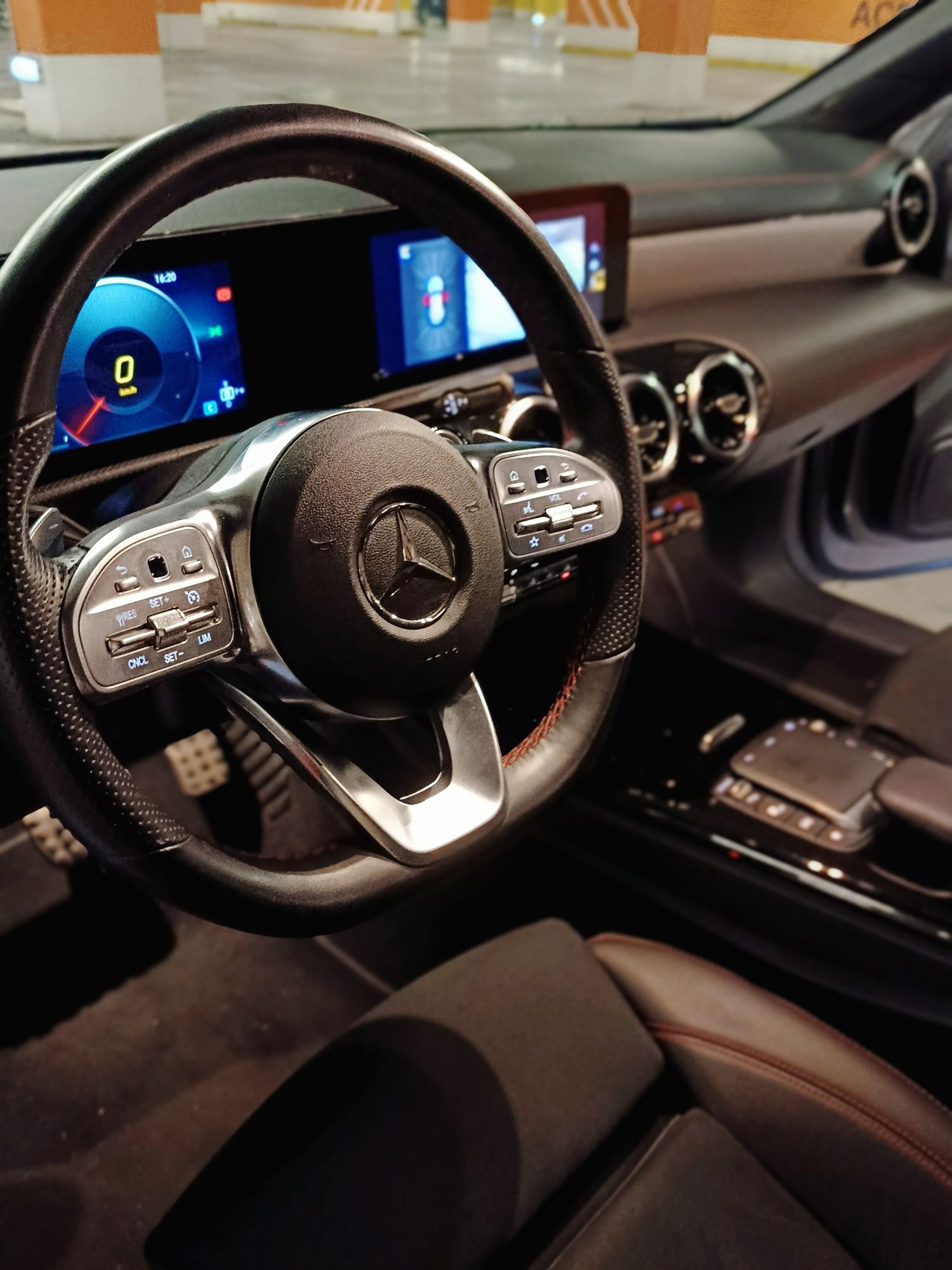 Mercedes Benz CLA 180D AMG 2021