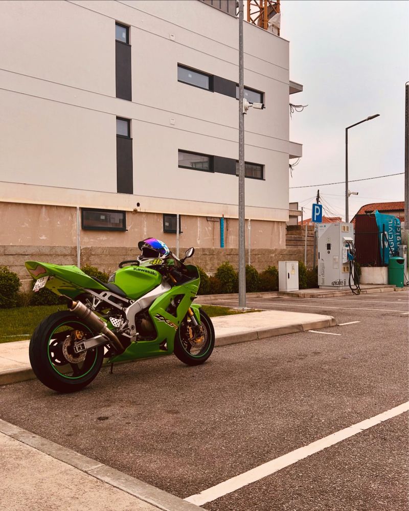 Kawasaki ninja zx636