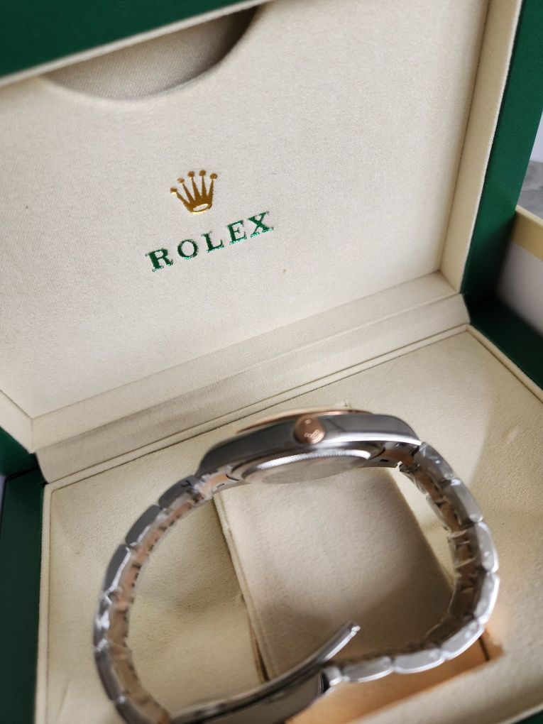 Rolex - Datejust (Two tone - Chocolate Dial)