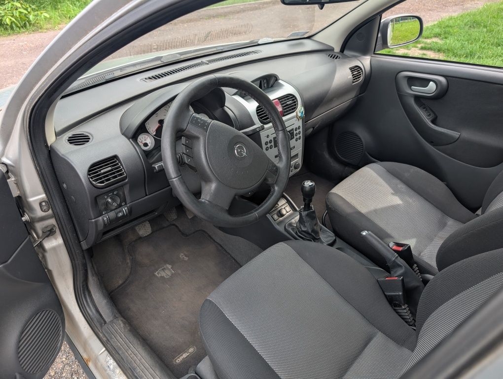 Opel Corsa C 1.2 benzyna