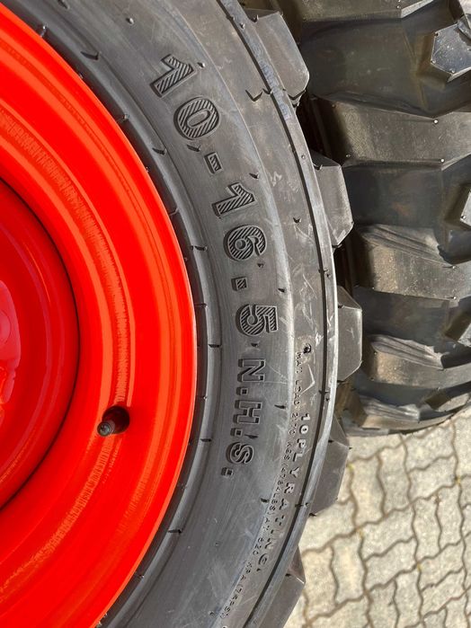 Rodas novas carregadora bobcat