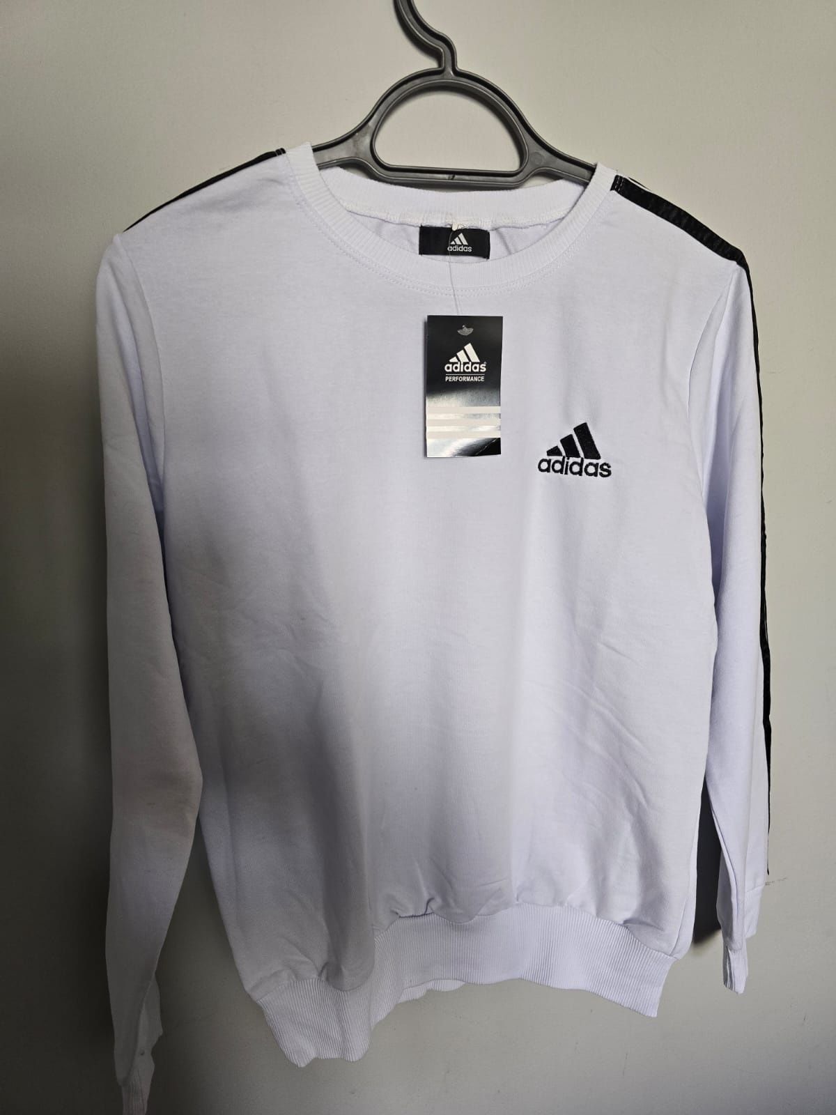 Bluza Adidas rozmiar XL biała