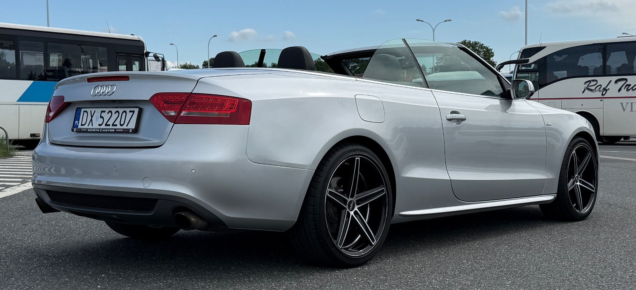 Audi A5 2010r. Audi A5 Cabrio 2.0TFSI S-line