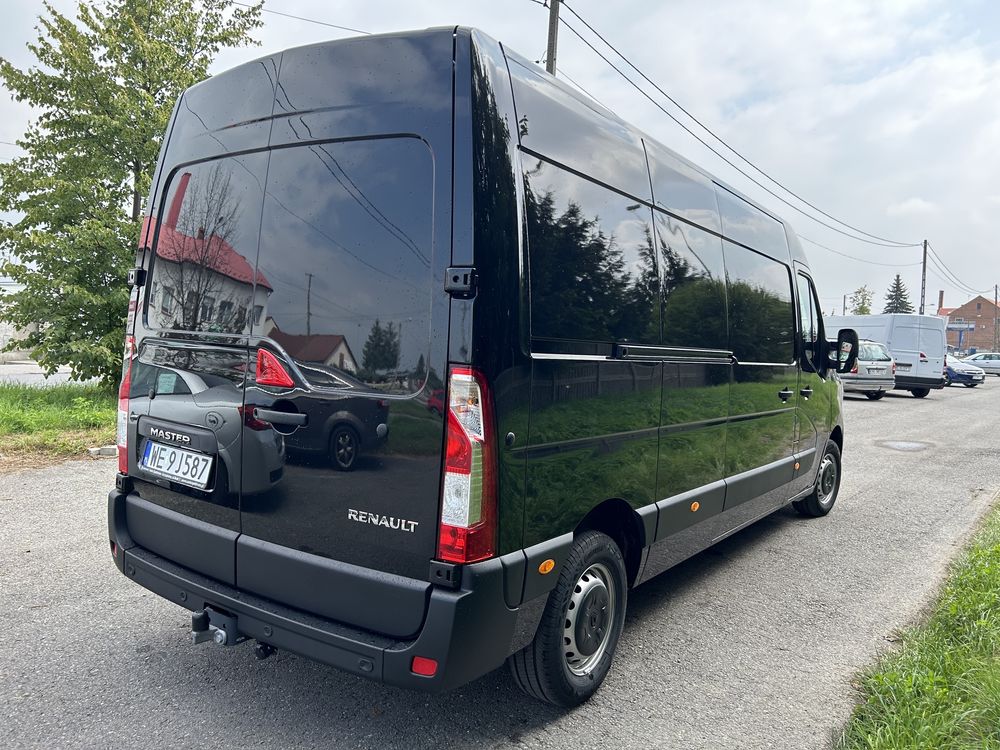 Wynajem busa (dostawczaka)