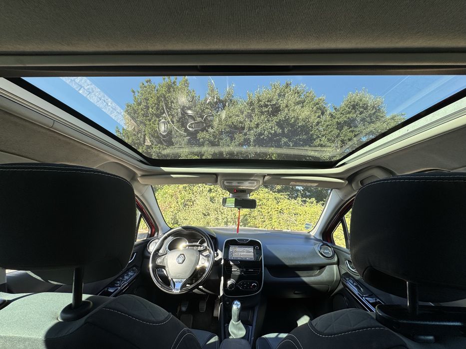 Renault clio sport tourer