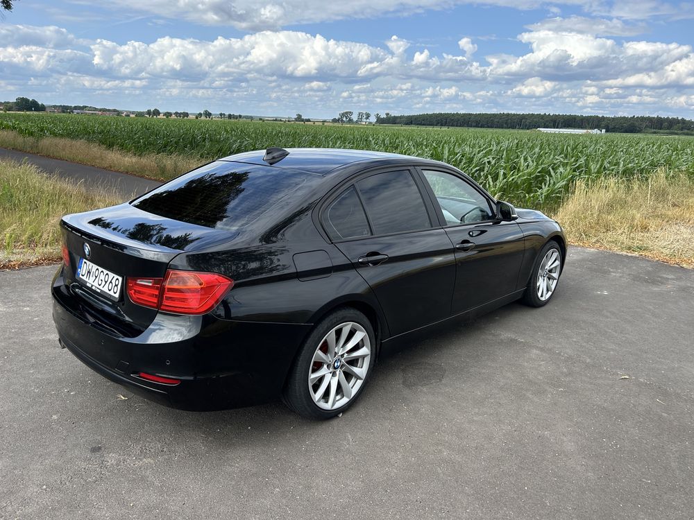 Bmw seria 3 diesel 2.0 samochód osobowy