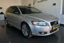 Volvo V50 2011 року