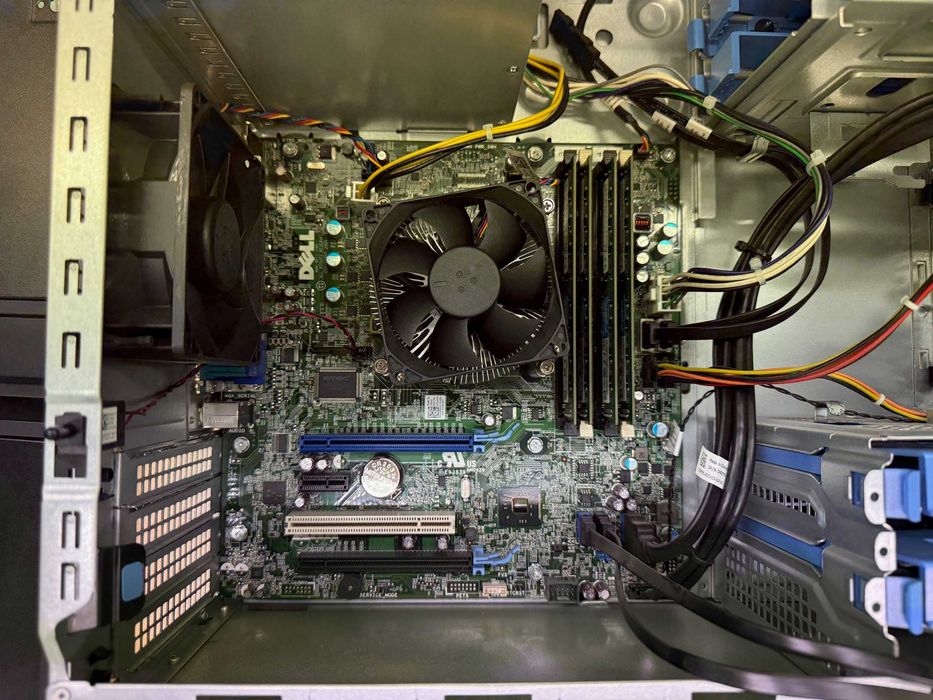 PowerEdge T20 16GB Intel E3-1225 v3 3.2GHz 8M 2x1TB