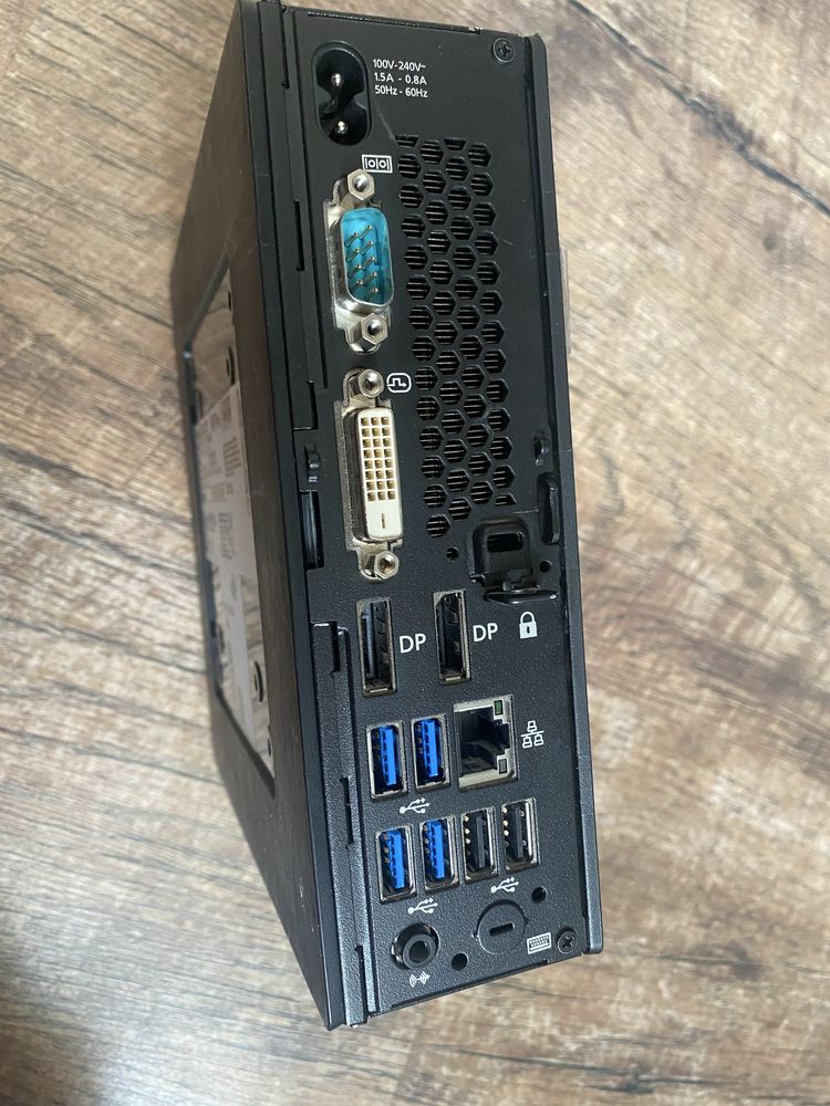 Mini PC Fujitsu Q957 i5 7500 8gb 256ssd