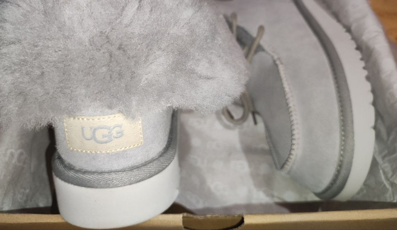 Жіночі угги UGG Diara Light Grey. Женские угги на шнуровке