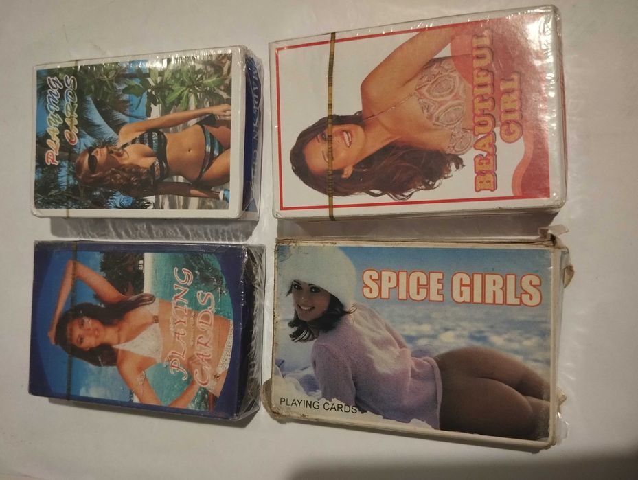 Игральные карты ,сувенирные