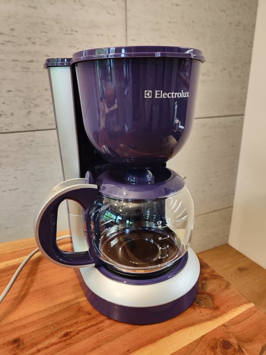 Ekspres do kawy przelewowy Electrolux EKF3130PU