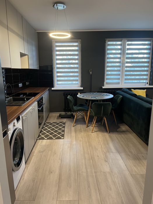 Trzypokojowe mieszkanie po generalnym remoncie.