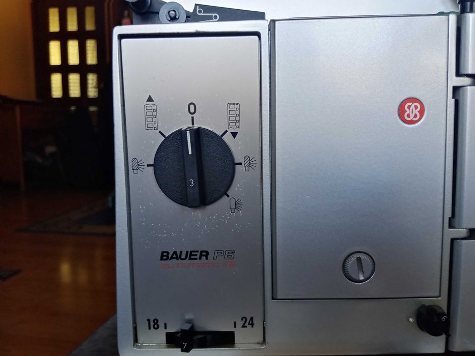 Máquina de Projectar 16mm BAUER P6 TS