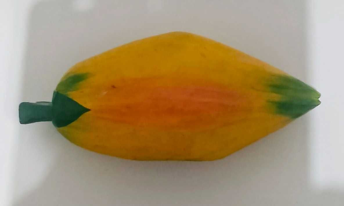 Serwetnik drewniany papaja PRL