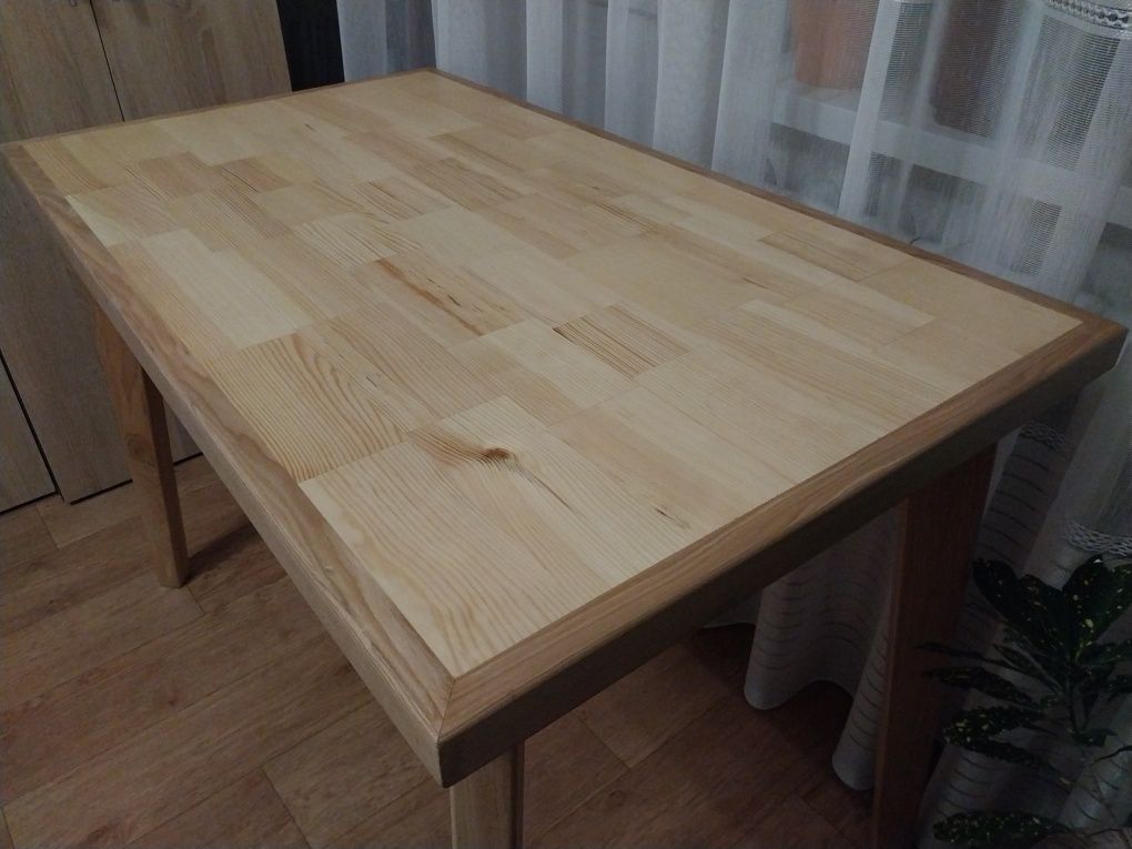 Стіл обідній 645×1110×760