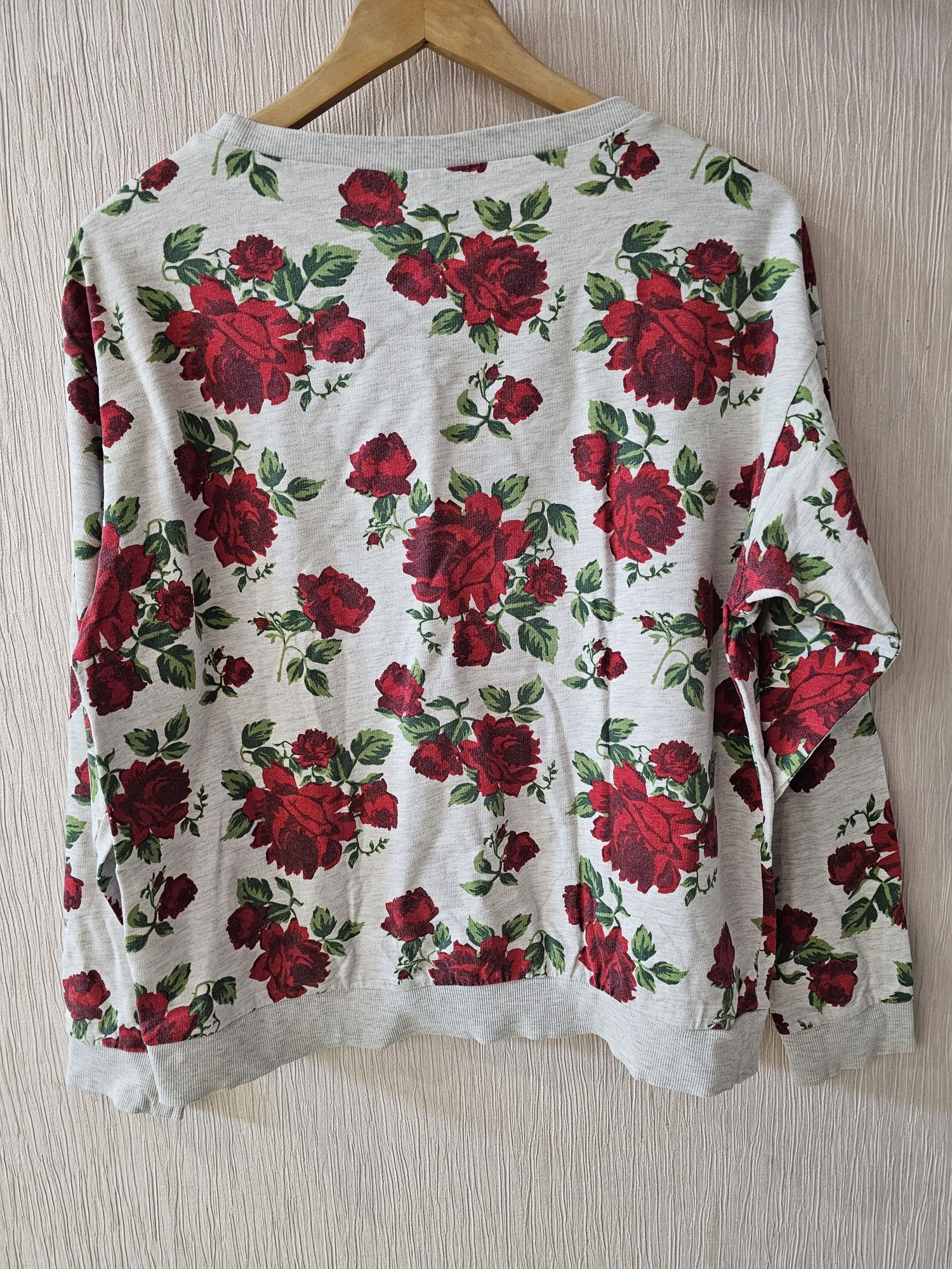 Оверсайз лонгслів з трояндами h&m M