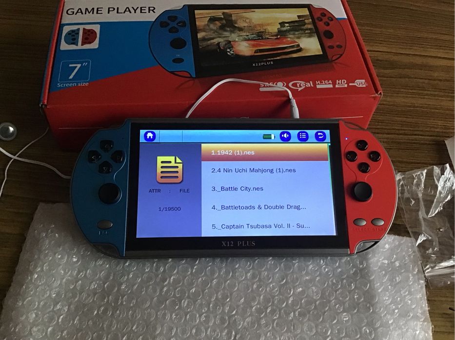 Портативная игровая ретро консоль X12 Plus / ретро консоль X12 Plus