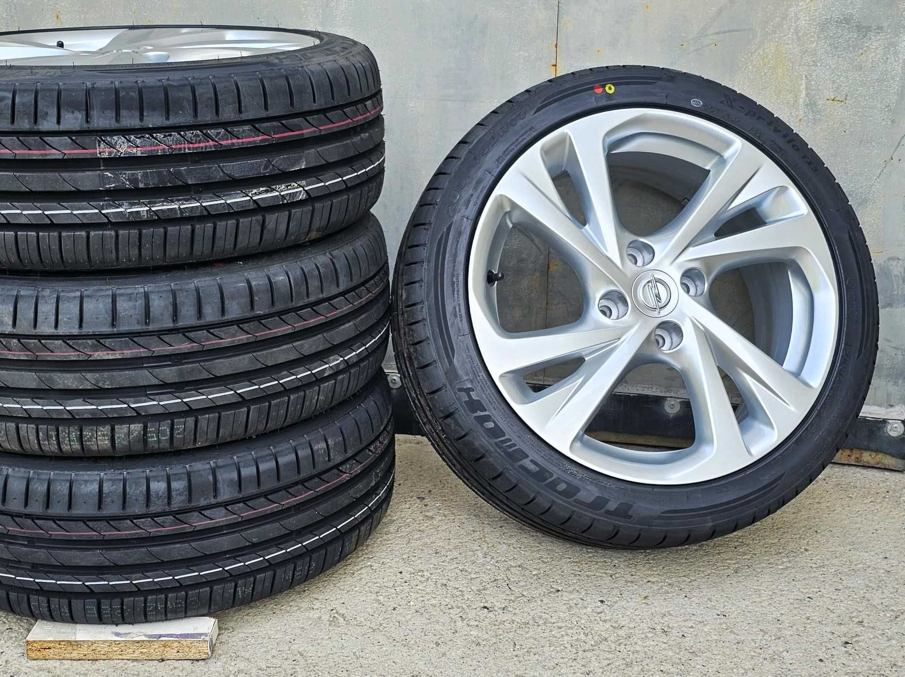 Koła letnie Opel Corsa F (2019-25) 17" 205/45R17 4x108 ET38 65,1 NOWE