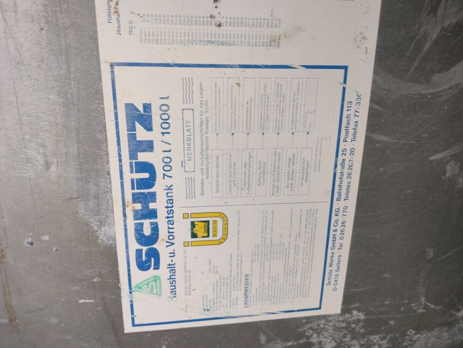 Zbiornik 700 l dwupłaszczowy na olej napędowy, ropę