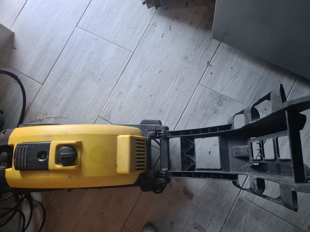 Karcher 620 M. Myjka ciśnieniowa Super jakoś