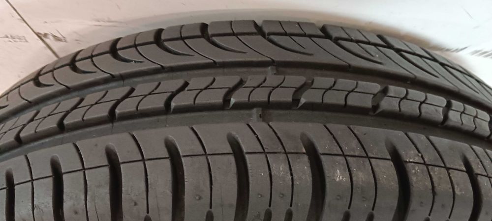 P716160P Para 155/70R13 Michelin Energy
