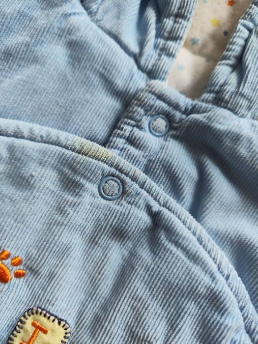 Kombinezon dla noworodka