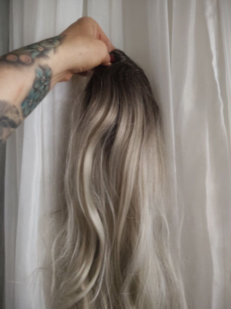 Przedłużanie włosów peruka treska piękne długie włosy blond platyna