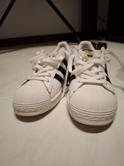 Ténis adidas superstar