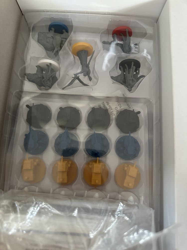 Gra Scythe (Cepп, Ru) + koszulki + insert