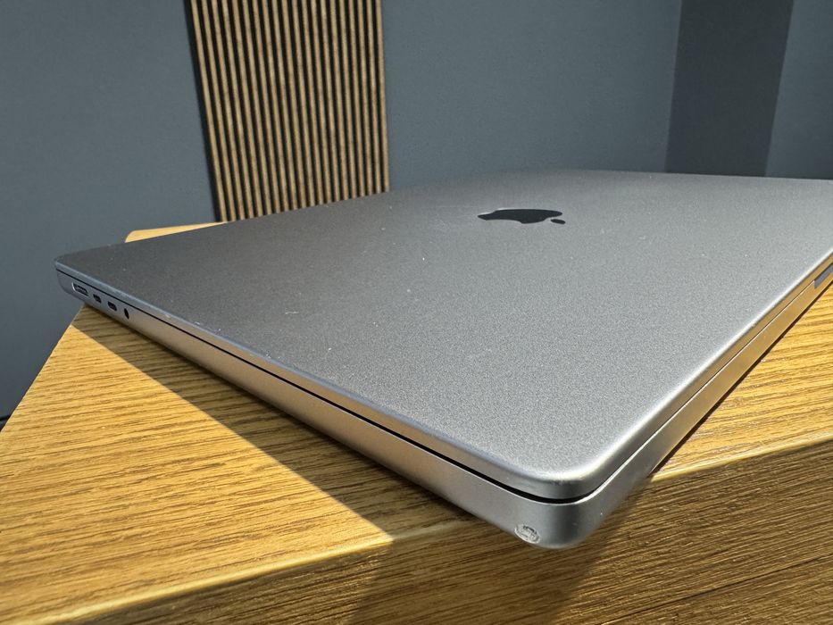 Macbook Pro 16 m1 pro, 16gb, 512gb Space Gray MK183