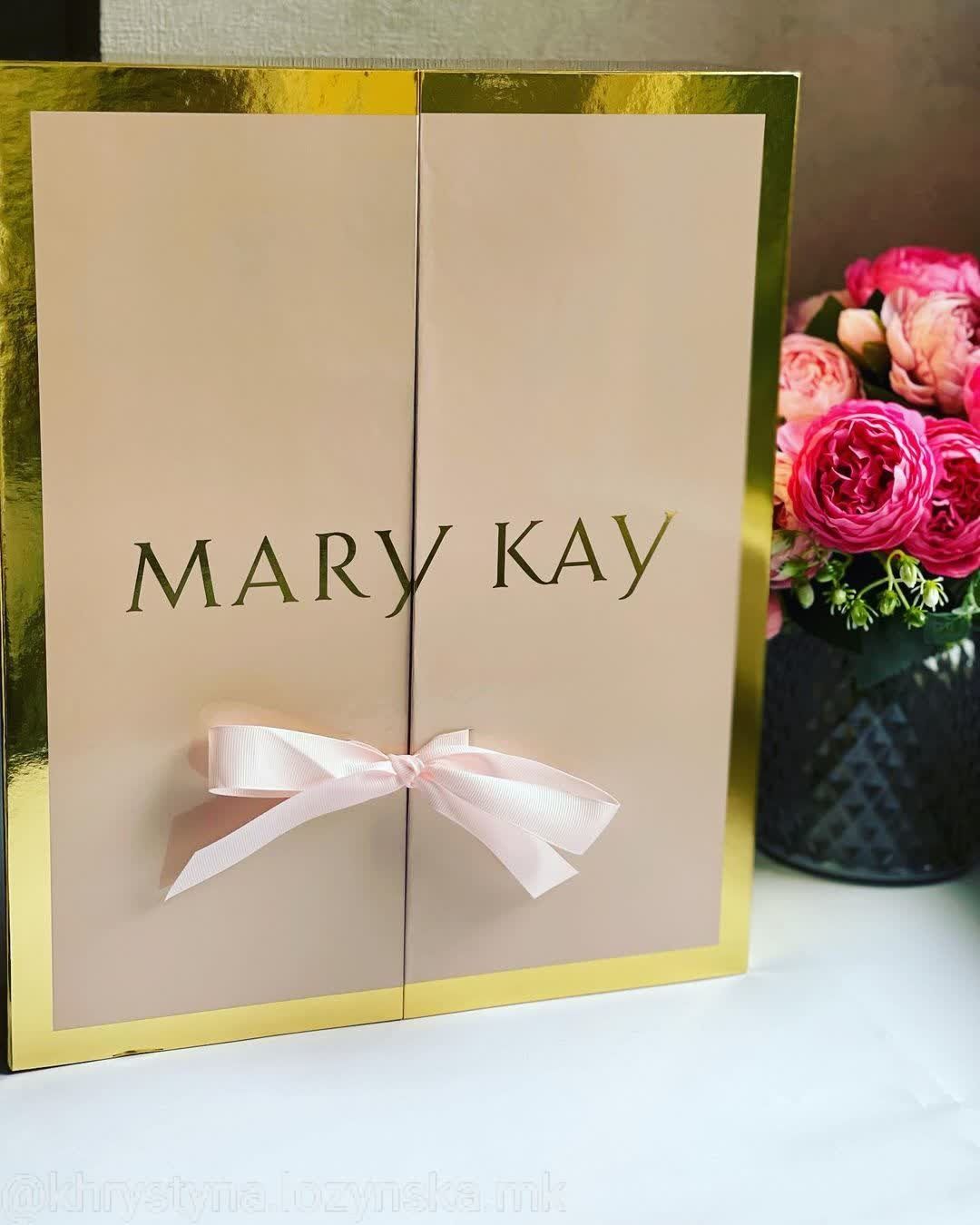 Шикарный подарочный адвент-календарь Mary Kay