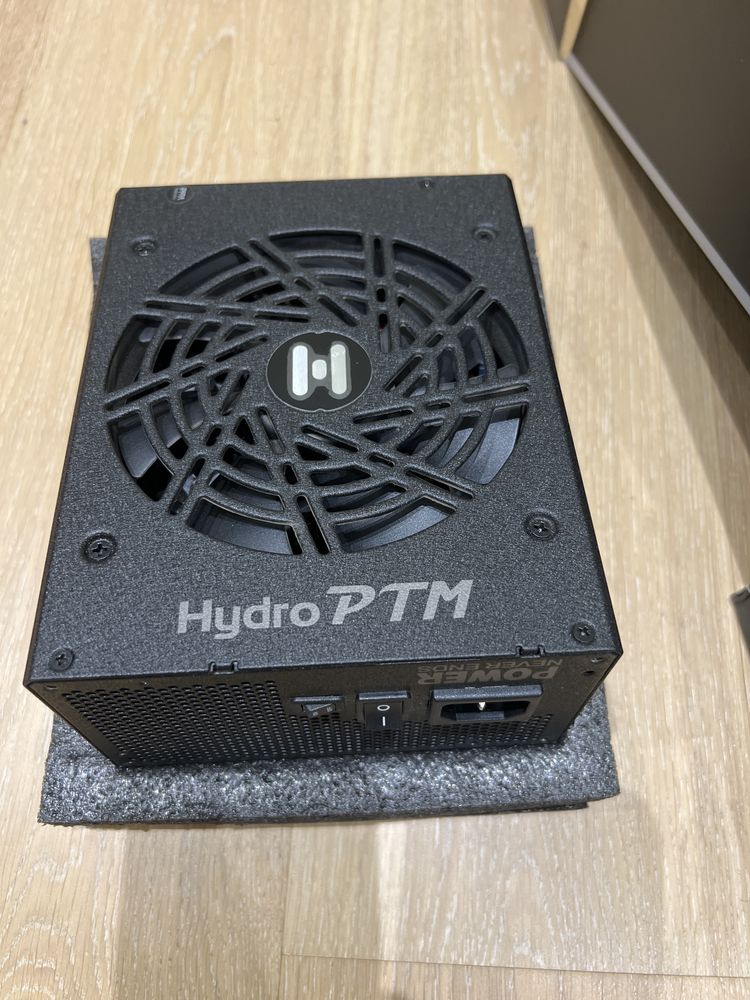Блок живлення FSP Hydro ptm pro 1200W