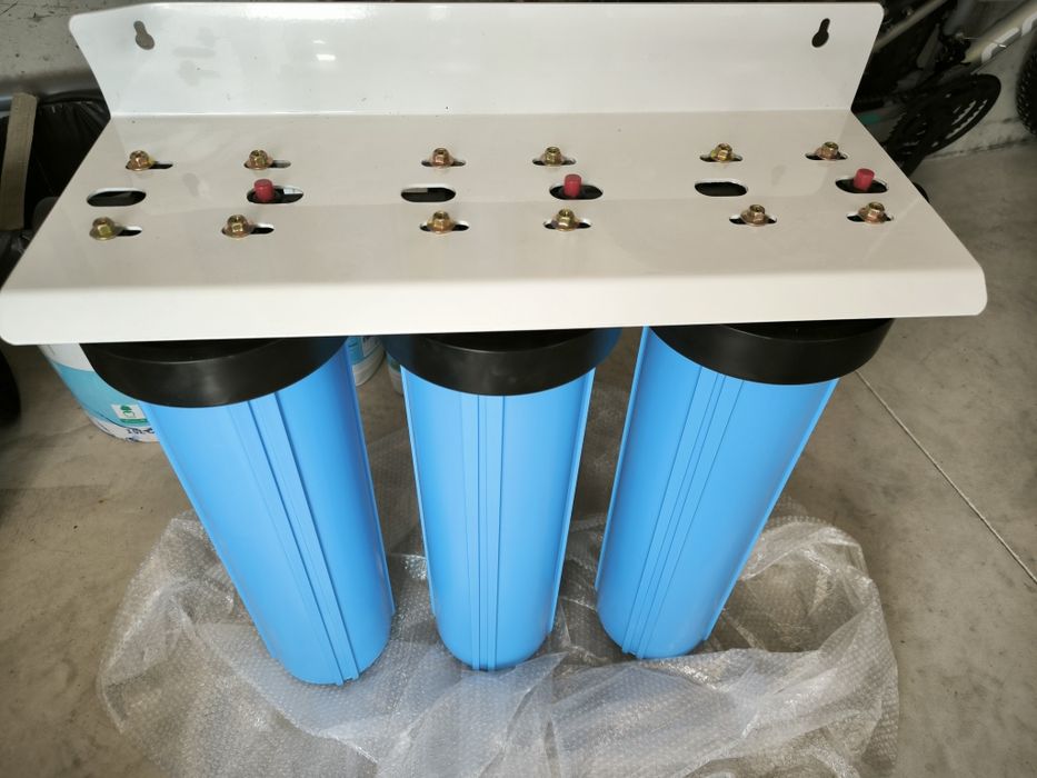 Sistema de filtragem de água de 3 estágios 20" big blue nunca utilizad