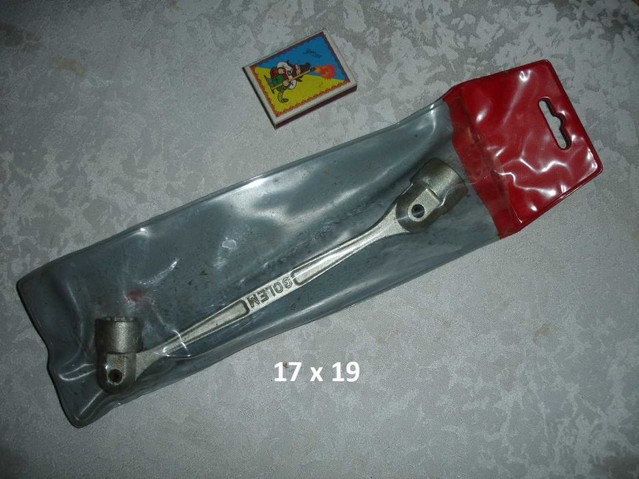 КЛЮЧІ 17 х 19 - гайковий ріжковий і накидний шарнірний. НОВІ. РАРИТЕТ.