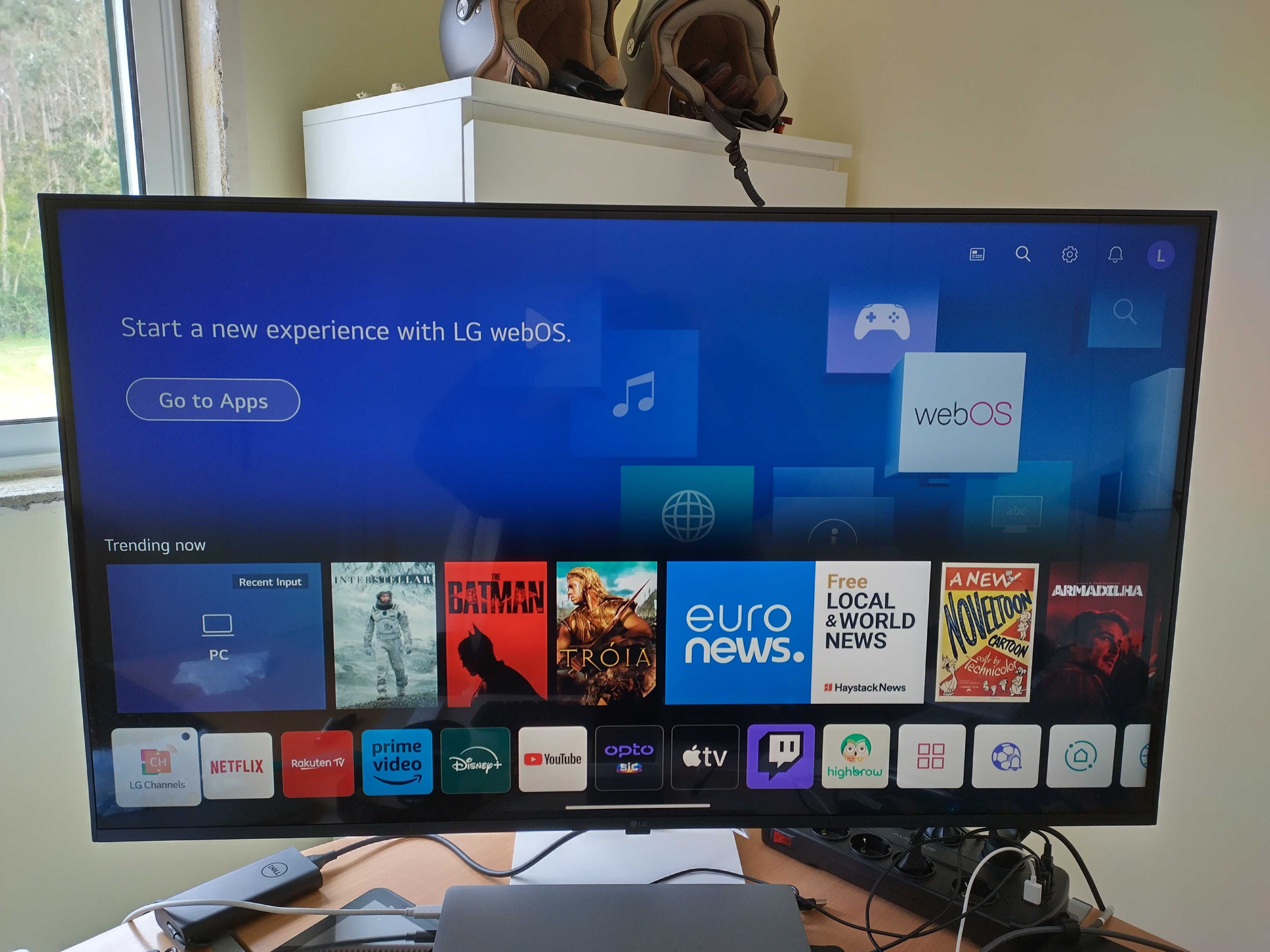 Smart Monitor LG 43' Como novo.