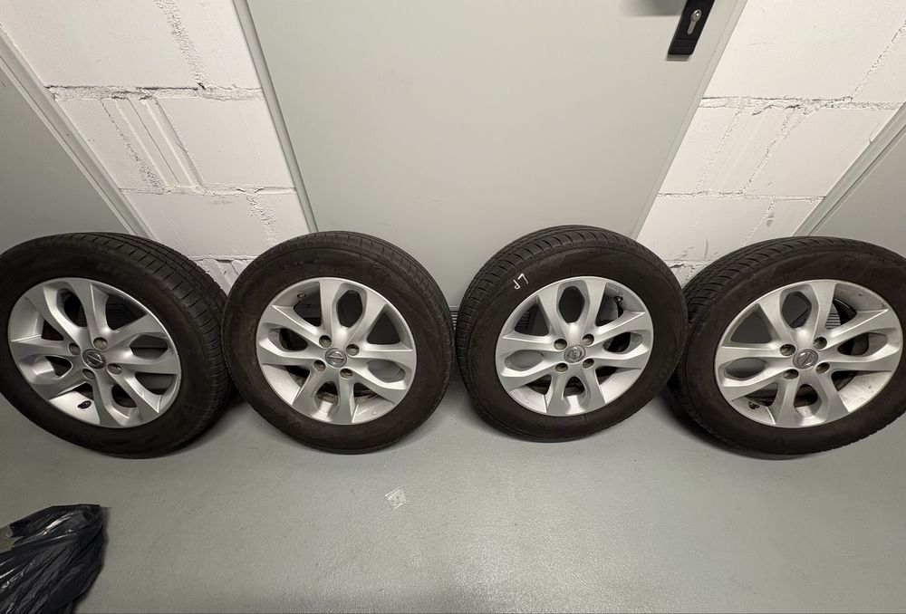 Felgi Nissan Note/Micra/Pulsar 15" z czujnikami ciśnienia