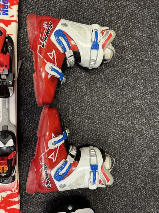 Zestaw Narty junior Dynamic 120cm + buty Nordica 24cm + kask bolle