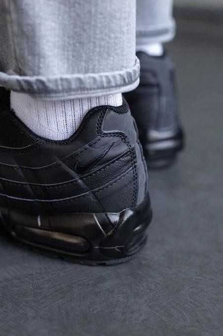 Мужские кроссовки Nike Air Max 95 Black 40-45 найк аир Скидка!